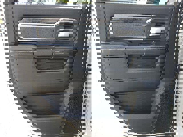 Used 2022 RAM 3500 Big Horn w/ Level B Equipment Group image 19