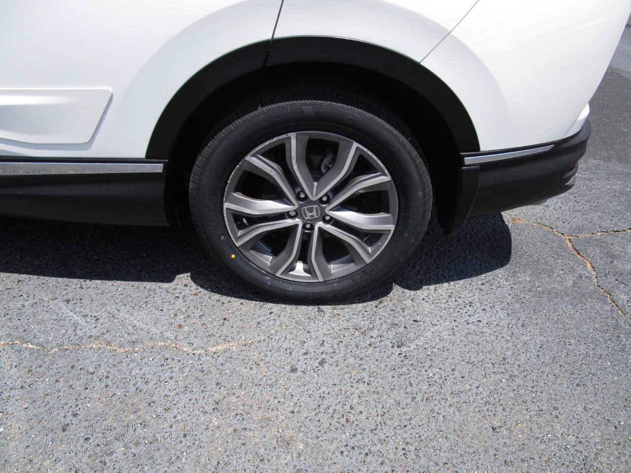 Used 2022 Honda CR-V Touring image 23