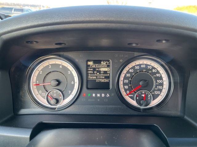 Used 2016 RAM 1500 Express RWD image 11