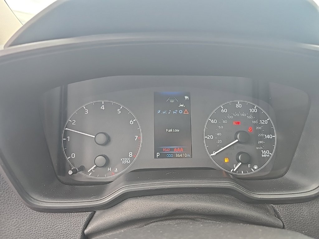 Used 2025 Toyota Corolla LE FWD image 15
