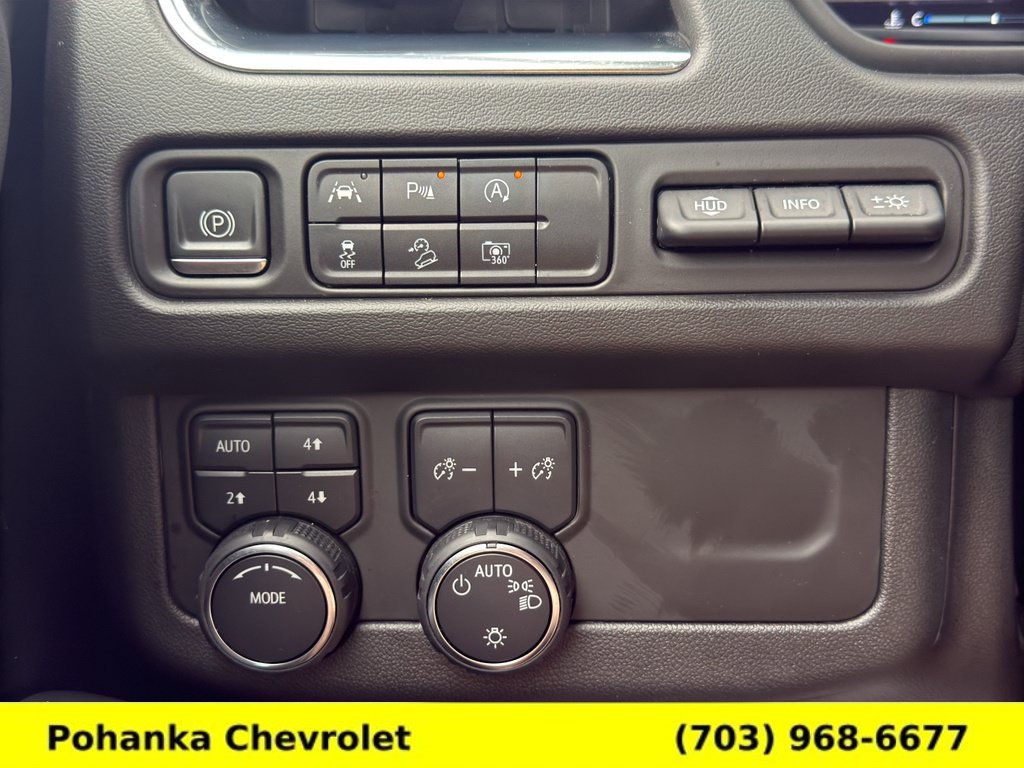 Used 2024 Chevrolet Tahoe Premier AWD/4WD image 18