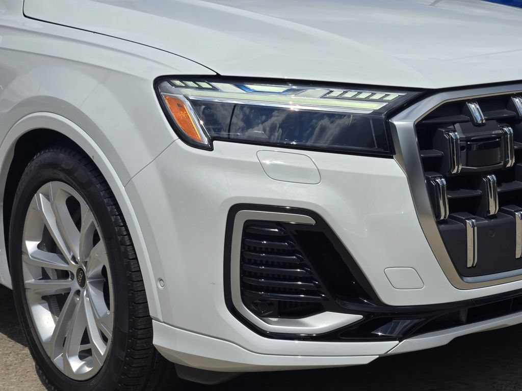 Certified 2025 Audi Q7 3.0T Prestige w/ Prestige Package AWD/4WD image 12