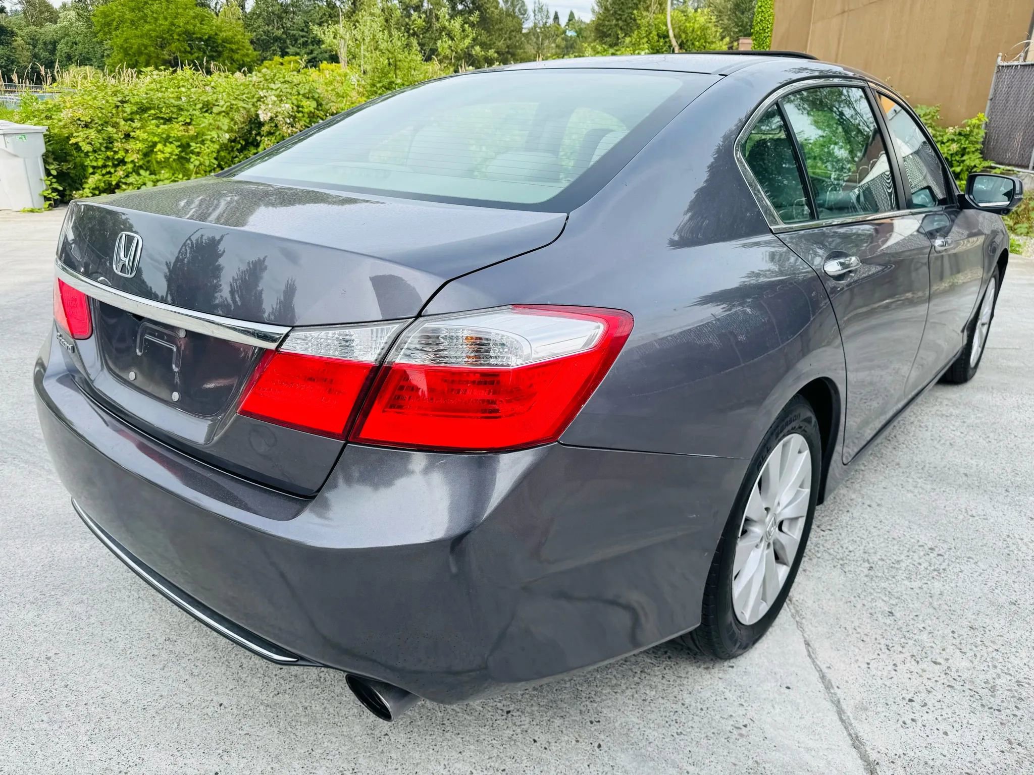 Used 2015 Honda Accord EX image 5