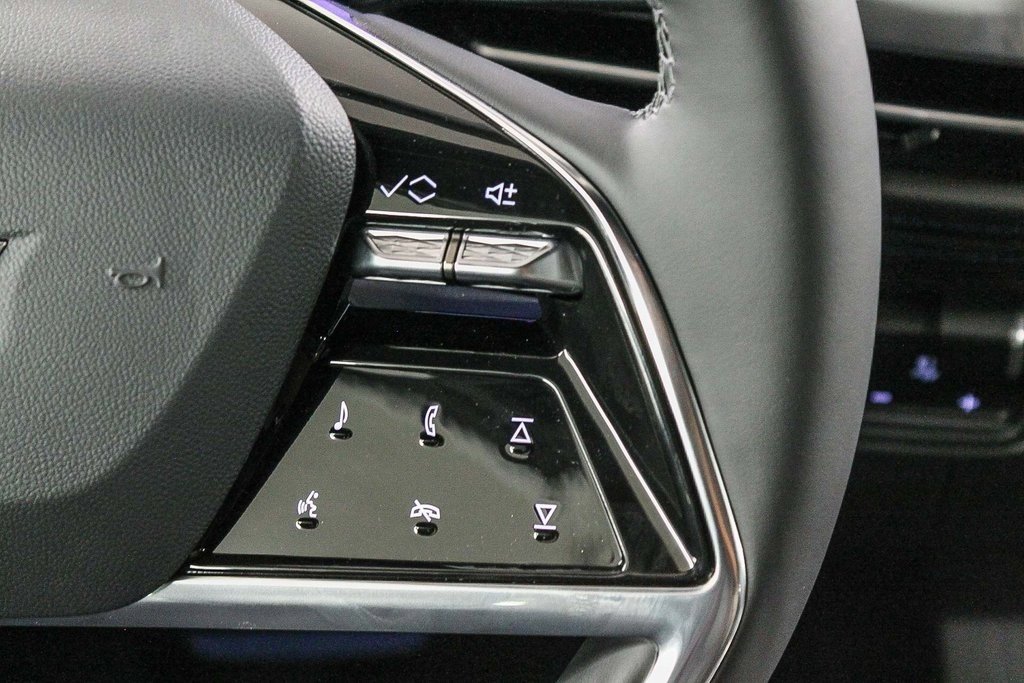 Used 2026 Cadillac Escalade IQ Sport 1 image 17