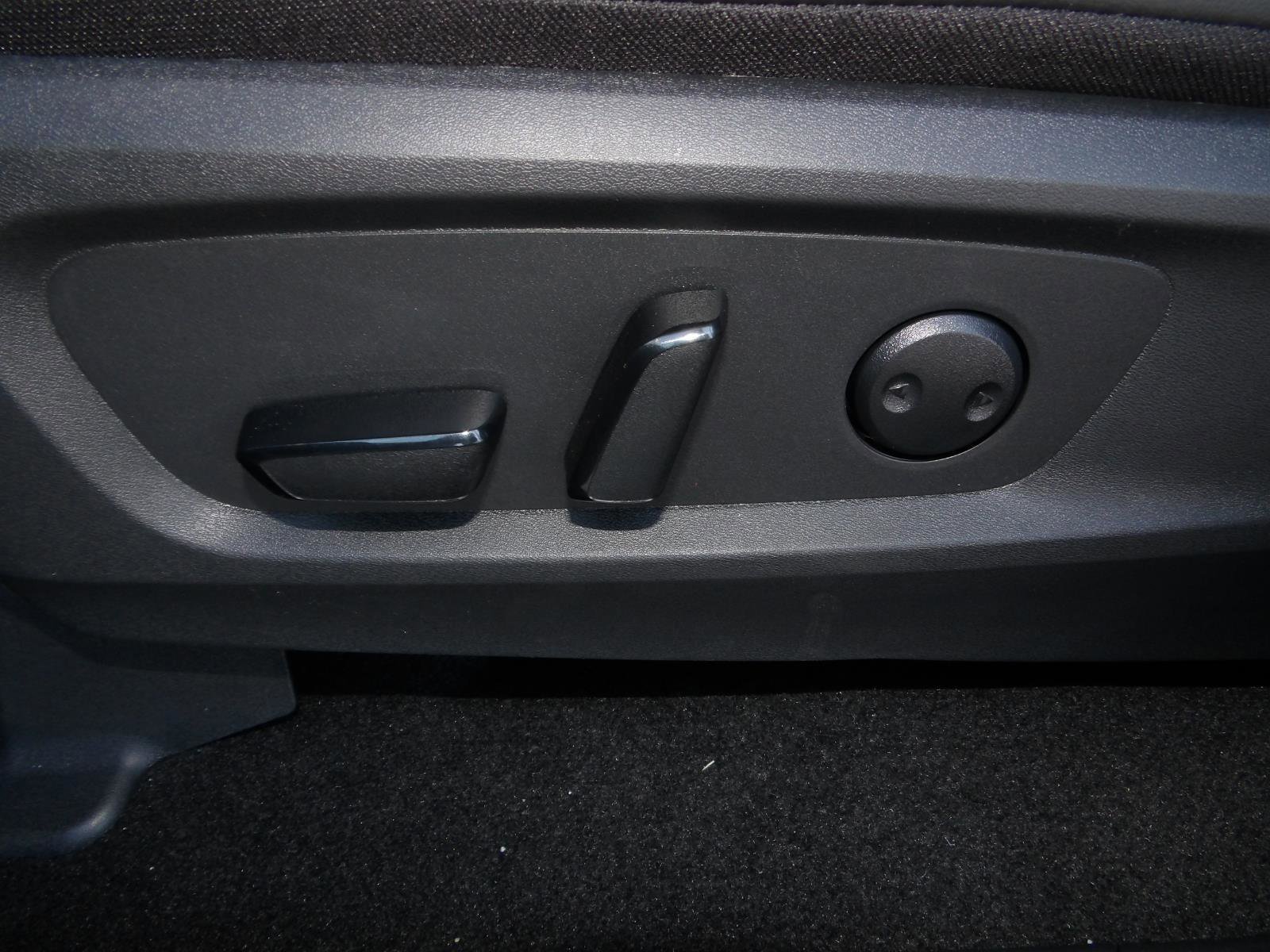 New 2026 Nissan Pathfinder Platinum image 20