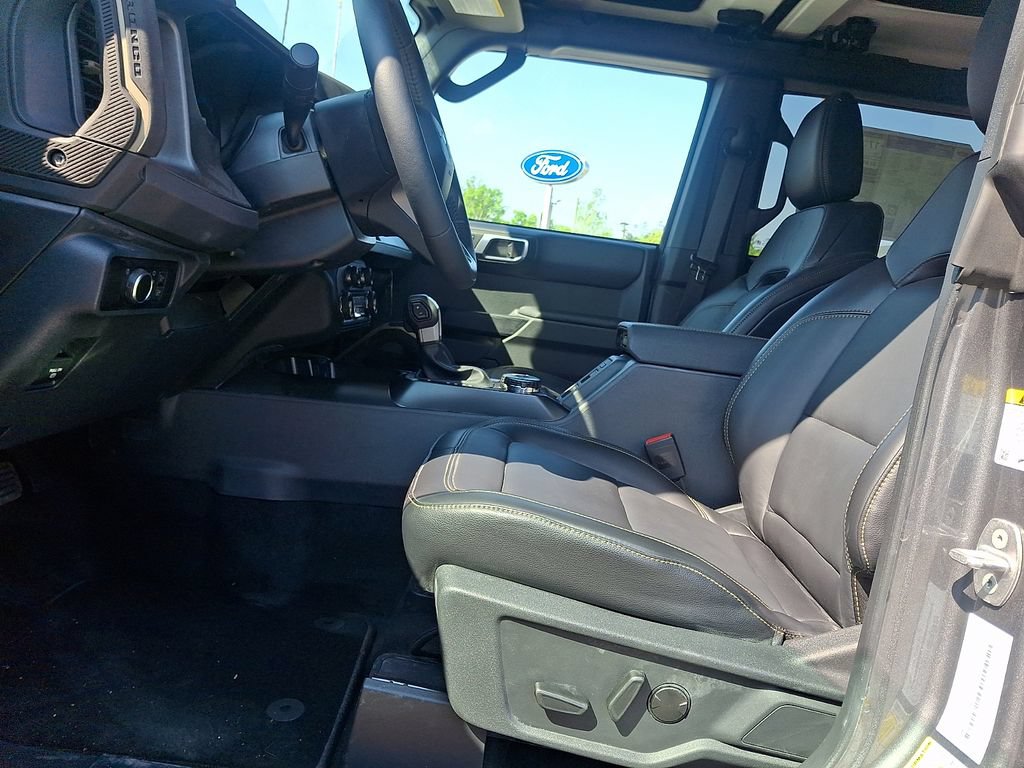 New 2026 Ford Bronco Badlands AWD/4WD image 7