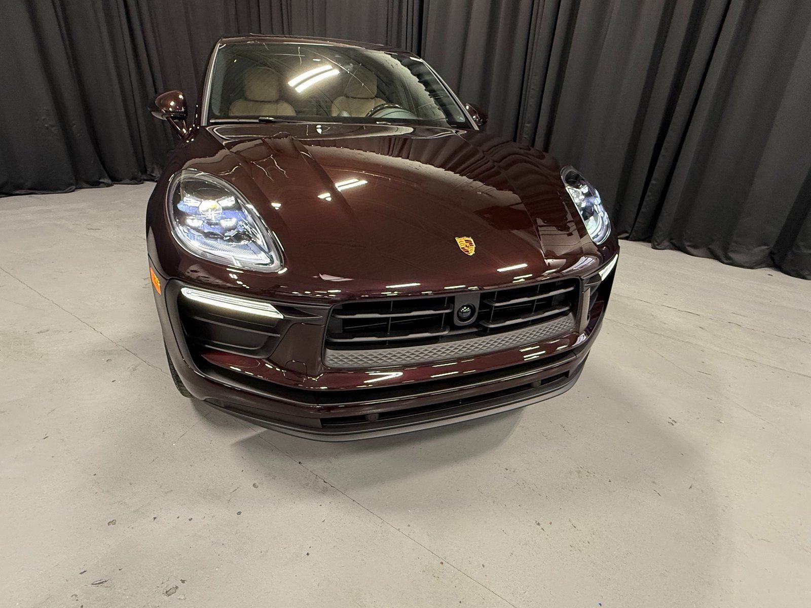 New 2026 Porsche Macan image 8