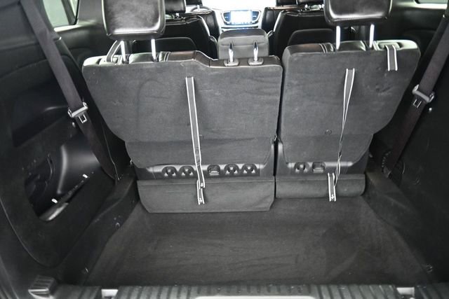 Used 2023 Chrysler Pacifica Touring-L w/ S Appearance Package FWD image 26