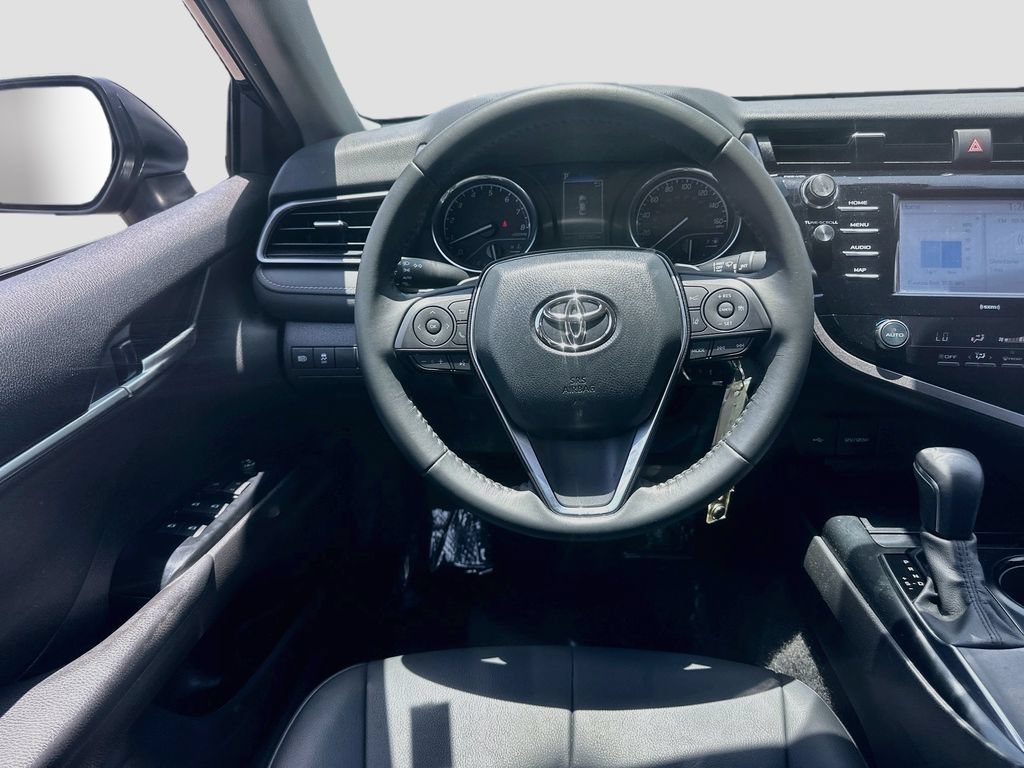 Used 2020 Toyota Camry SE FWD image 20