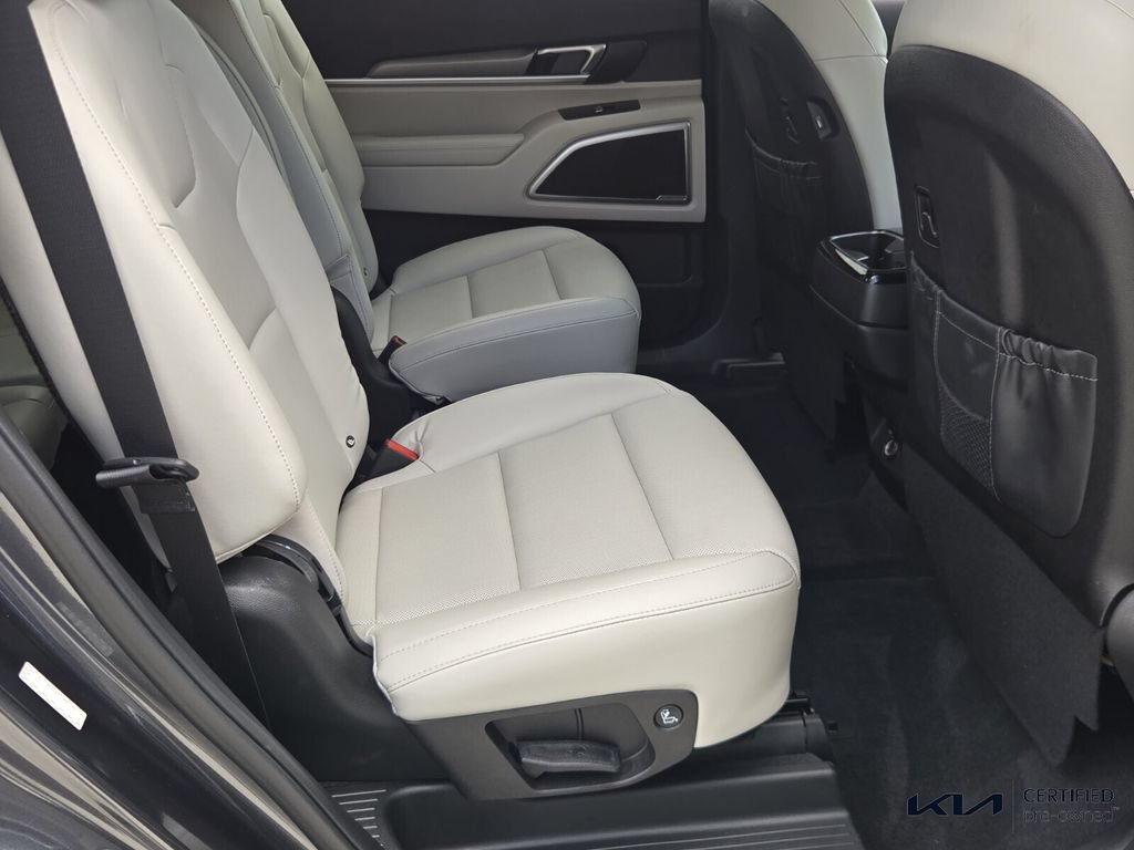 Certified 2022 Kia Telluride S AWD/4WD image 17