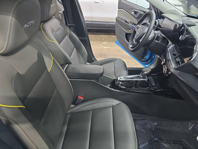 New 2026 Chevrolet Trax ACTIV w/ Driver Confidence Package FWD image 11