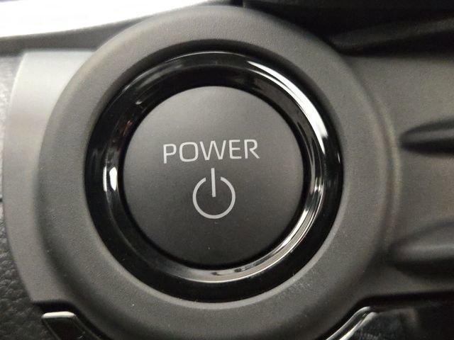 Used 2025 Toyota Crown Signia image 20