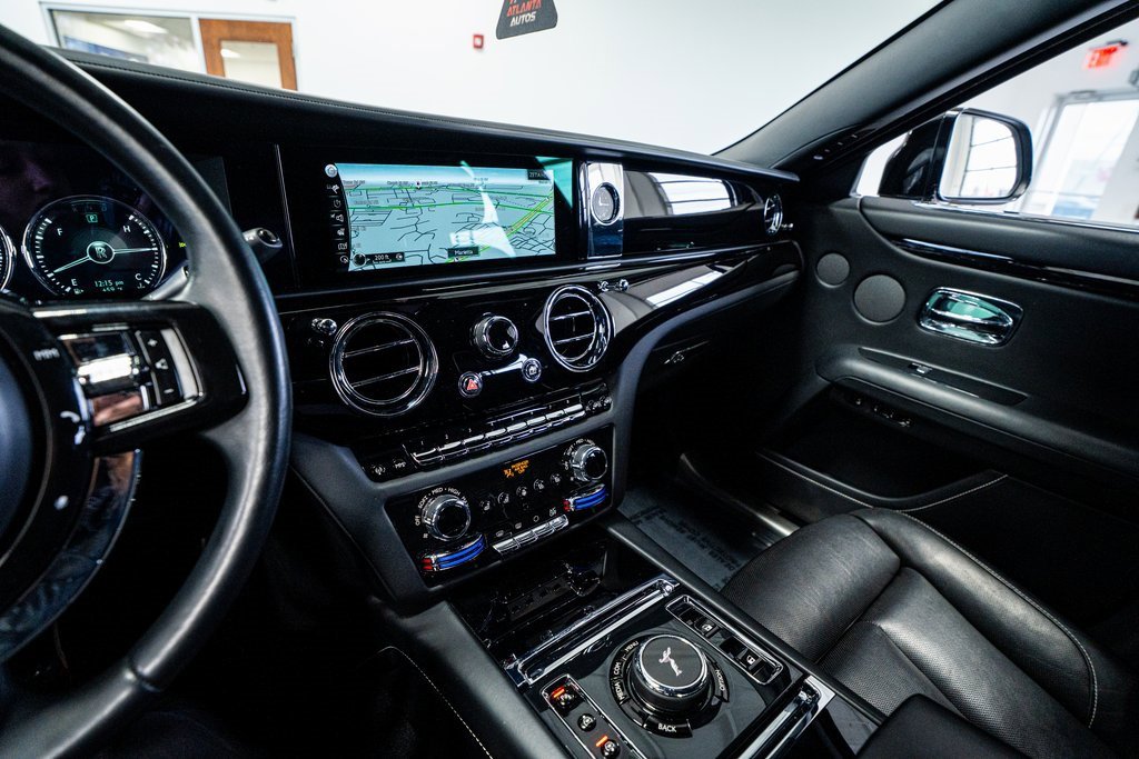 Used 2022 Rolls-Royce Ghost image 44