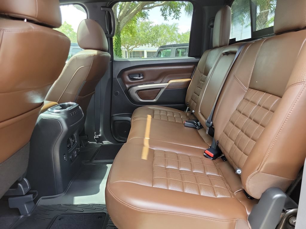 Used 2024 Nissan Titan Platinum Reserve w/ Moonroof Package AWD/4WD image 10