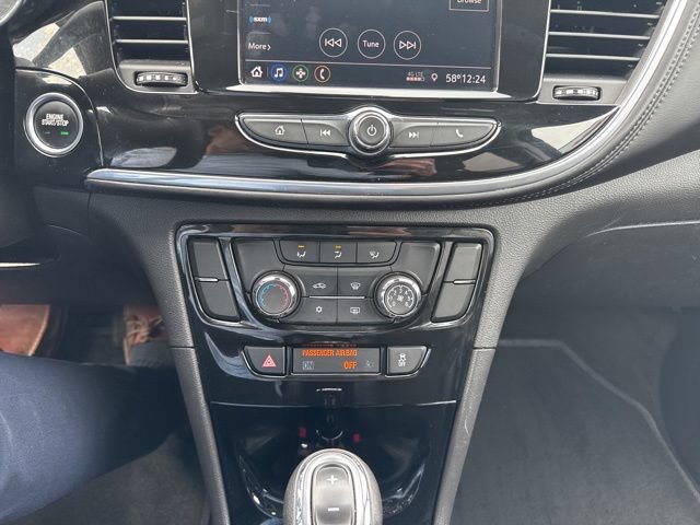 Used 2022 Buick Encore Preferred w/ Safety Package AWD/4WD image 56