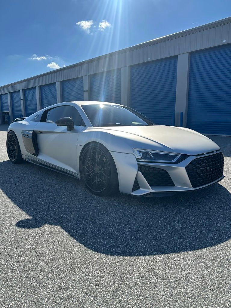 Used 2017 Audi R8 V10 plus image 5