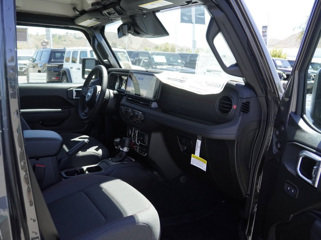 New 2026 Jeep Wrangler Unlimited Rubicon w/ Safety Group AWD/4WD image 23