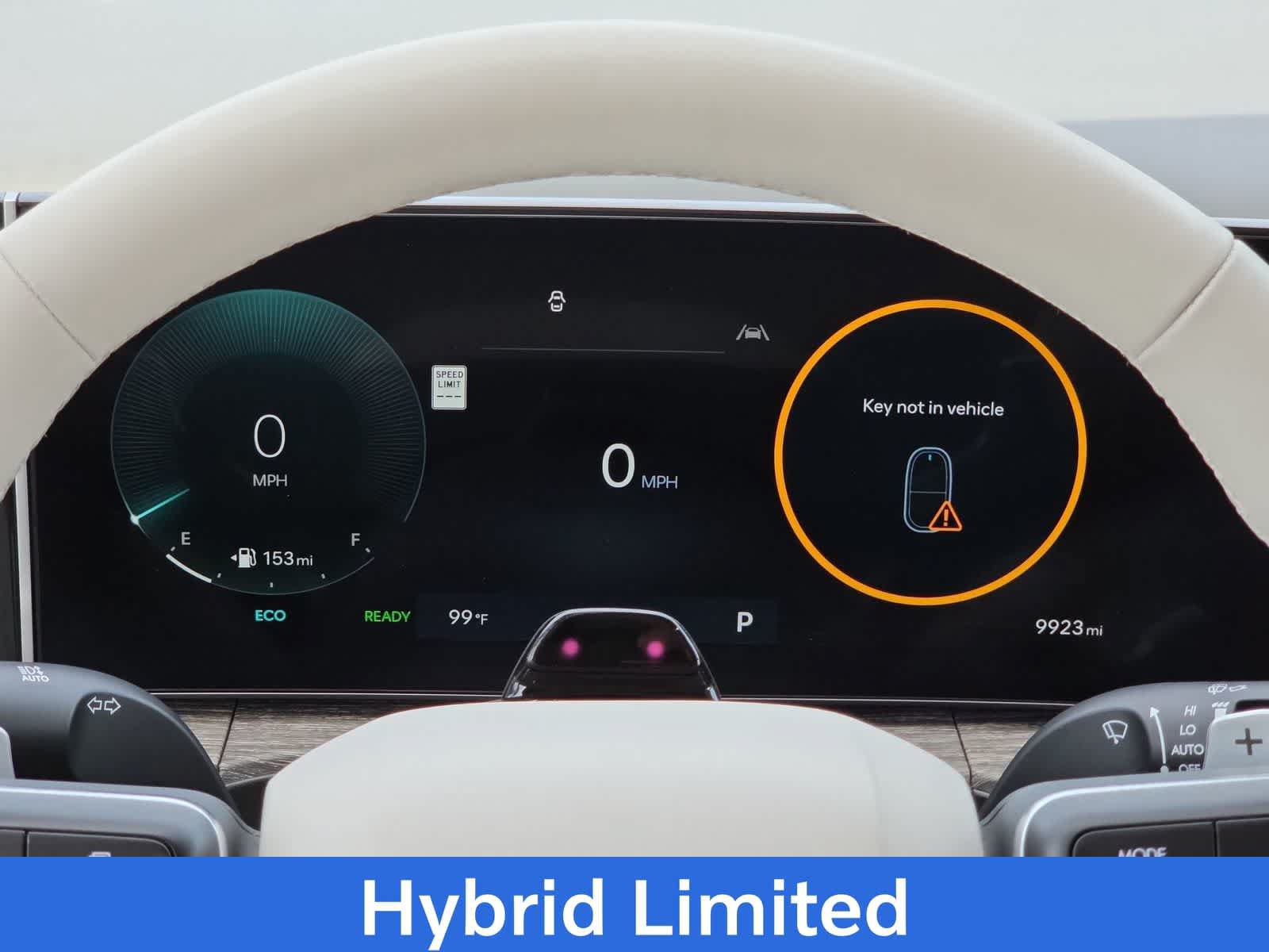 Used 2025 Hyundai Santa Fe Limited FWD image 22