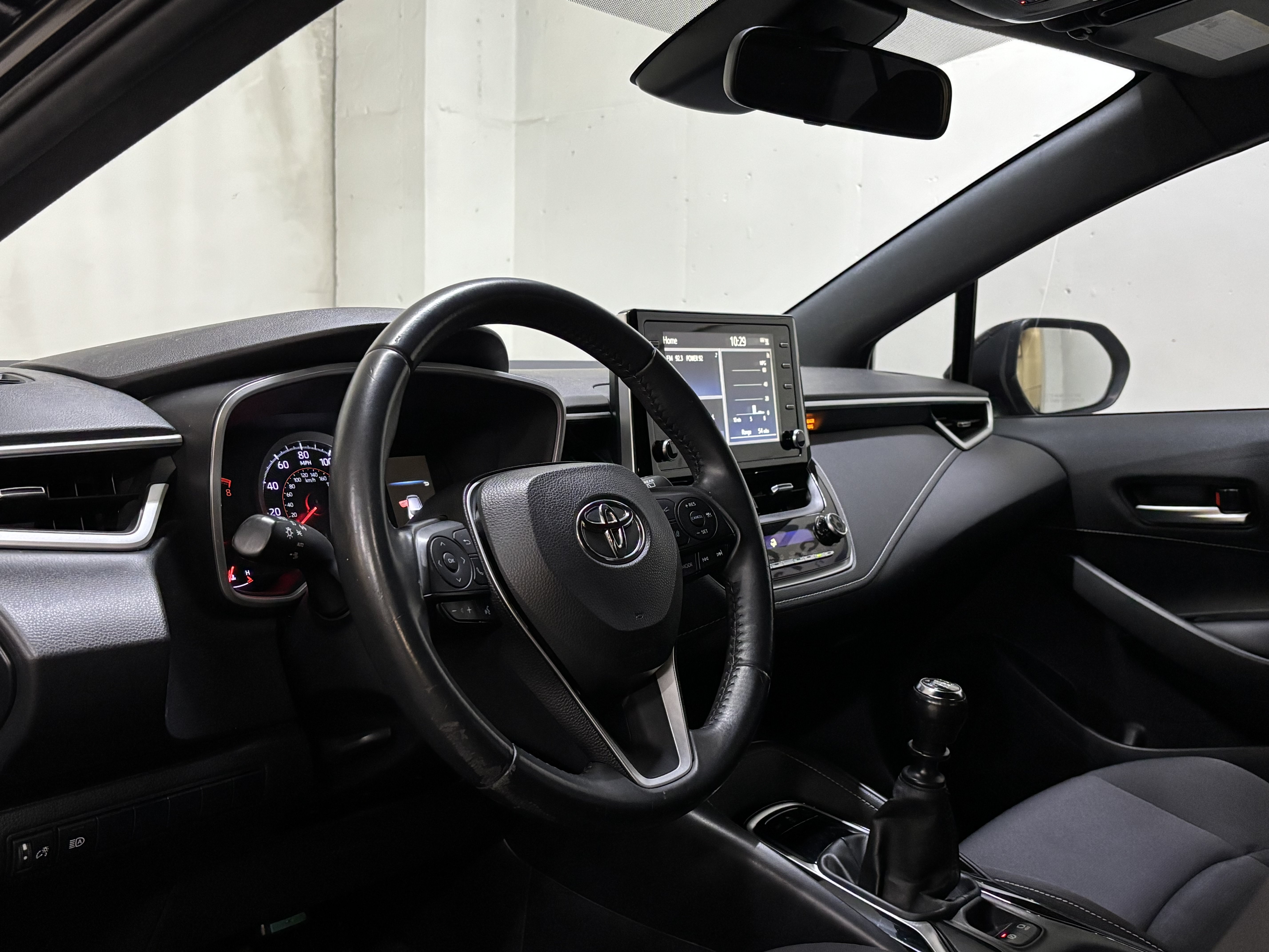 Used 2019 Toyota Corolla SE w/ Body Protection Package FWD image 13