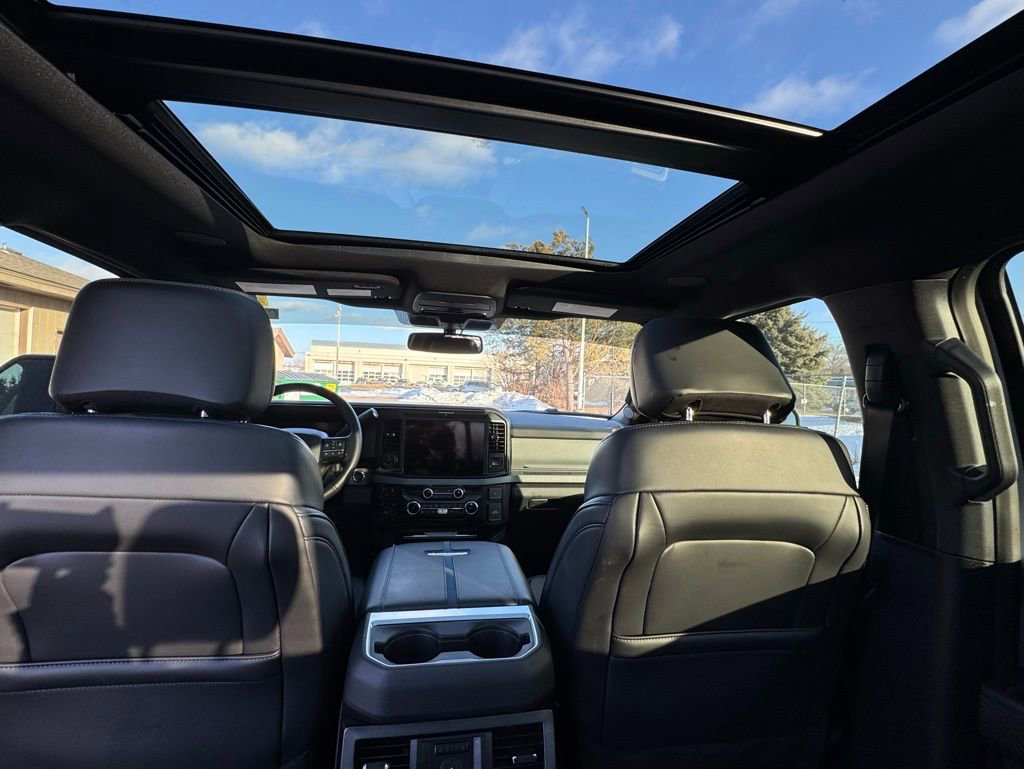Used 2025 Ford F250 Platinum image 37