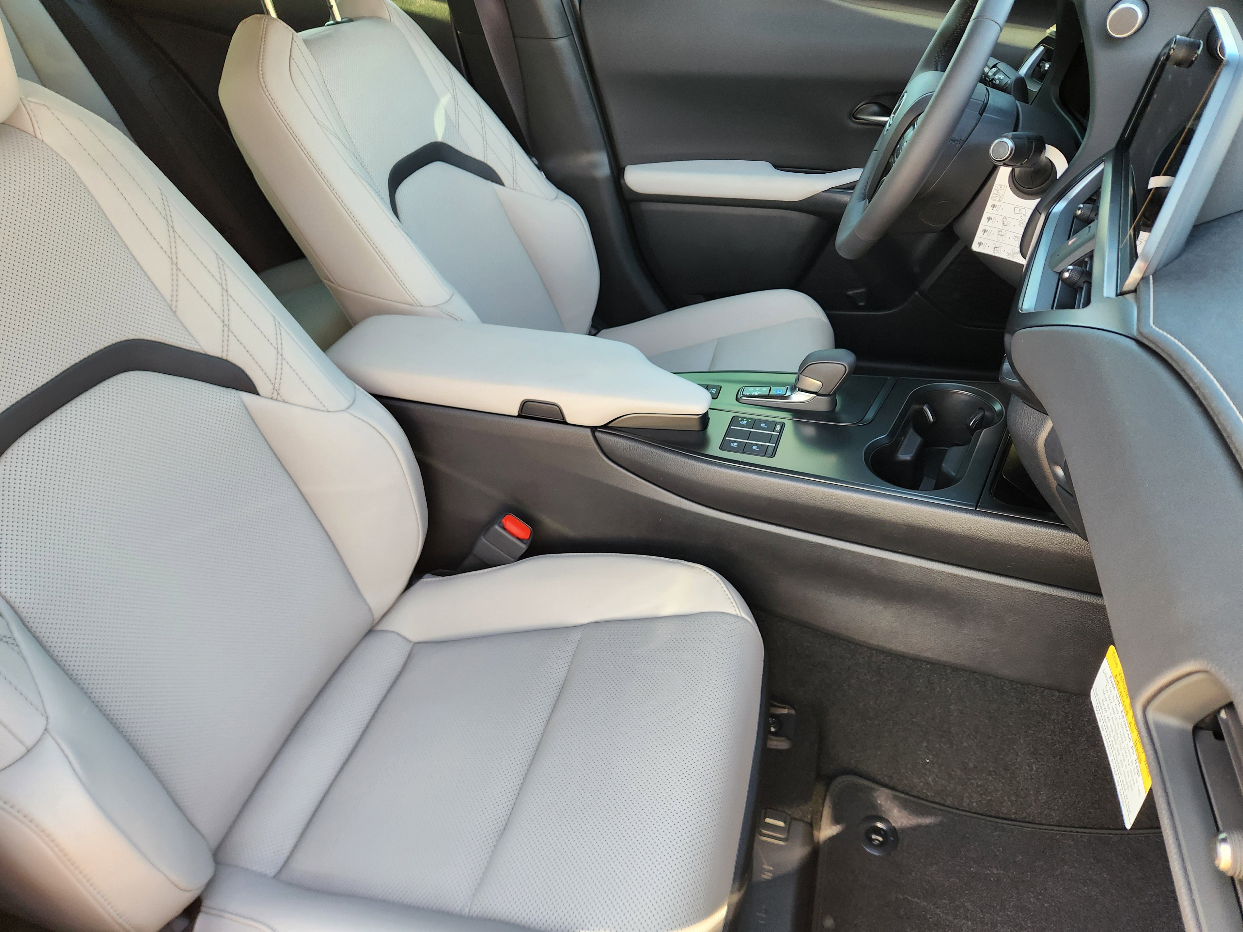 New 2026 Lexus UX 300h 300h F SPORT Design image 9