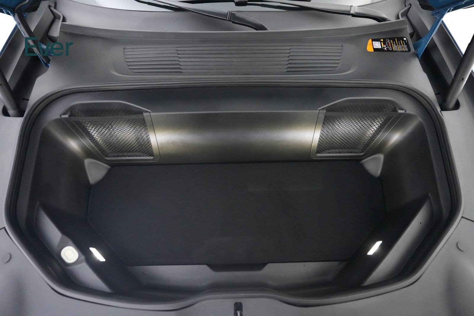 Used 2025 Rivian R1T Adventure Dual AWD/4WD image 29