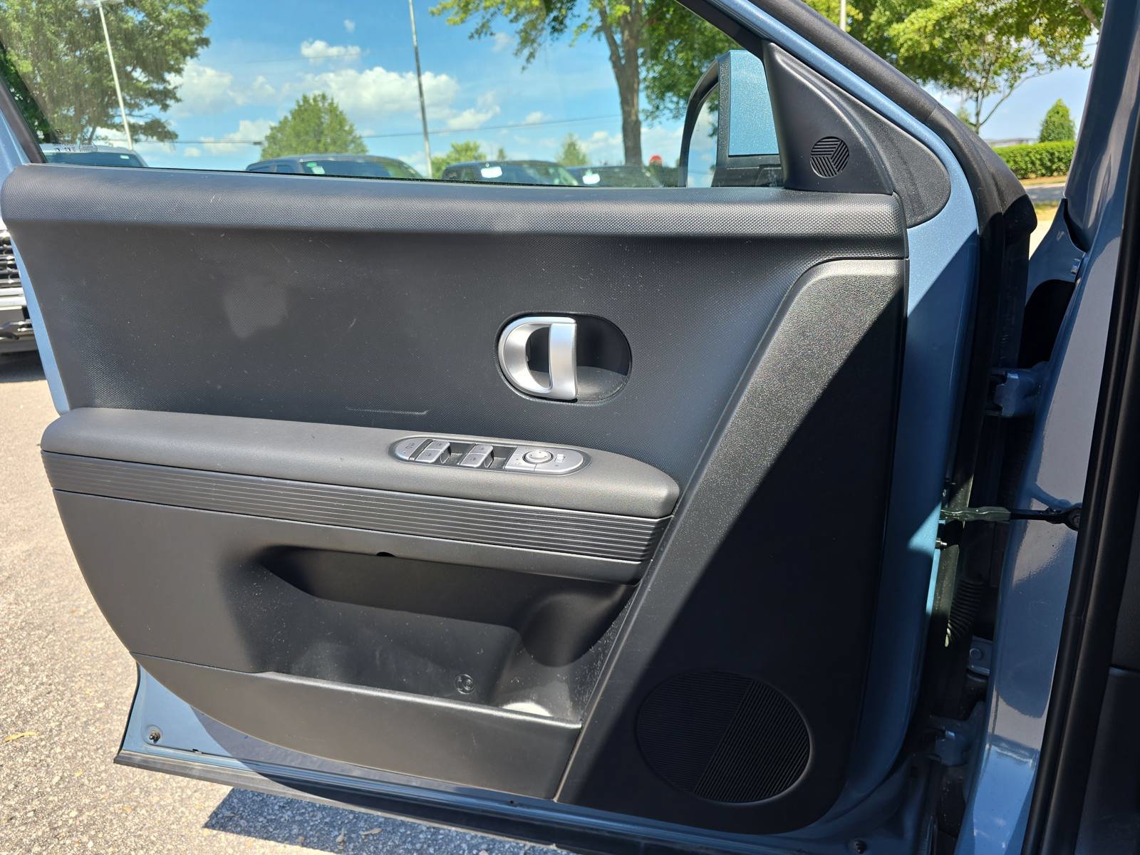 Used 2023 Hyundai Ioniq 5 SE RWD image 26