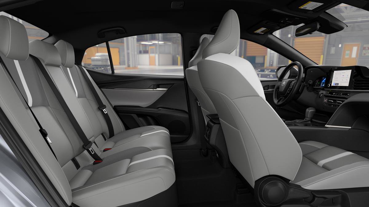 New 2026 Toyota Camry SE FWD image 2