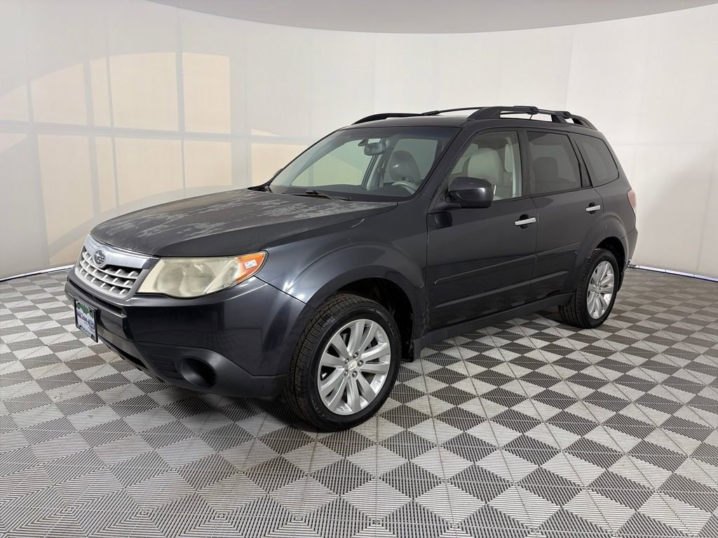 Used 2012 Subaru Forester 2.5X Premium w/ Popular Pkg 3 image 3