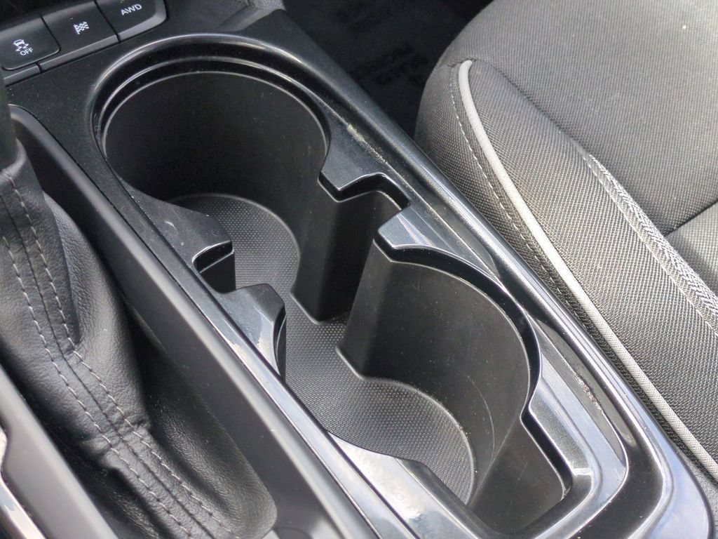 Used 2025 Chevrolet TrailBlazer LT AWD/4WD image 22