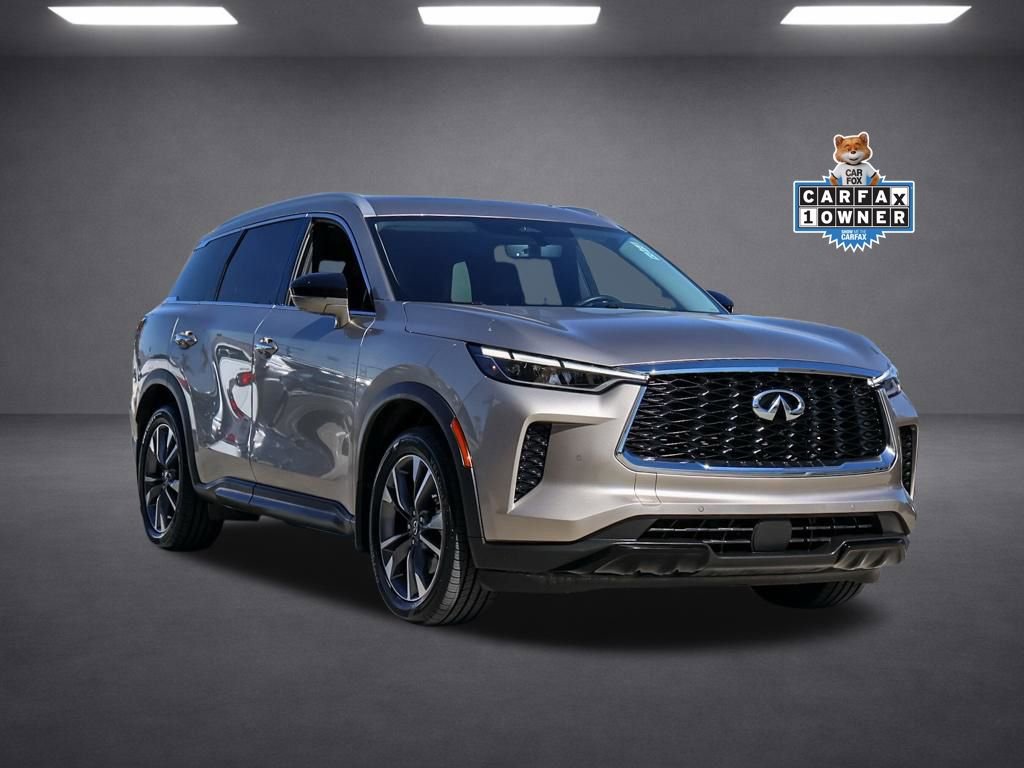 Used 2023 INFINITI QX60 Luxe w/ Cargo Package image 2