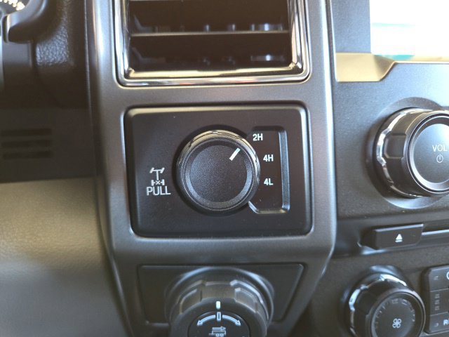 Used 2018 Ford F150 XLT w/ Equipment Group 302A Luxury AWD/4WD image 57