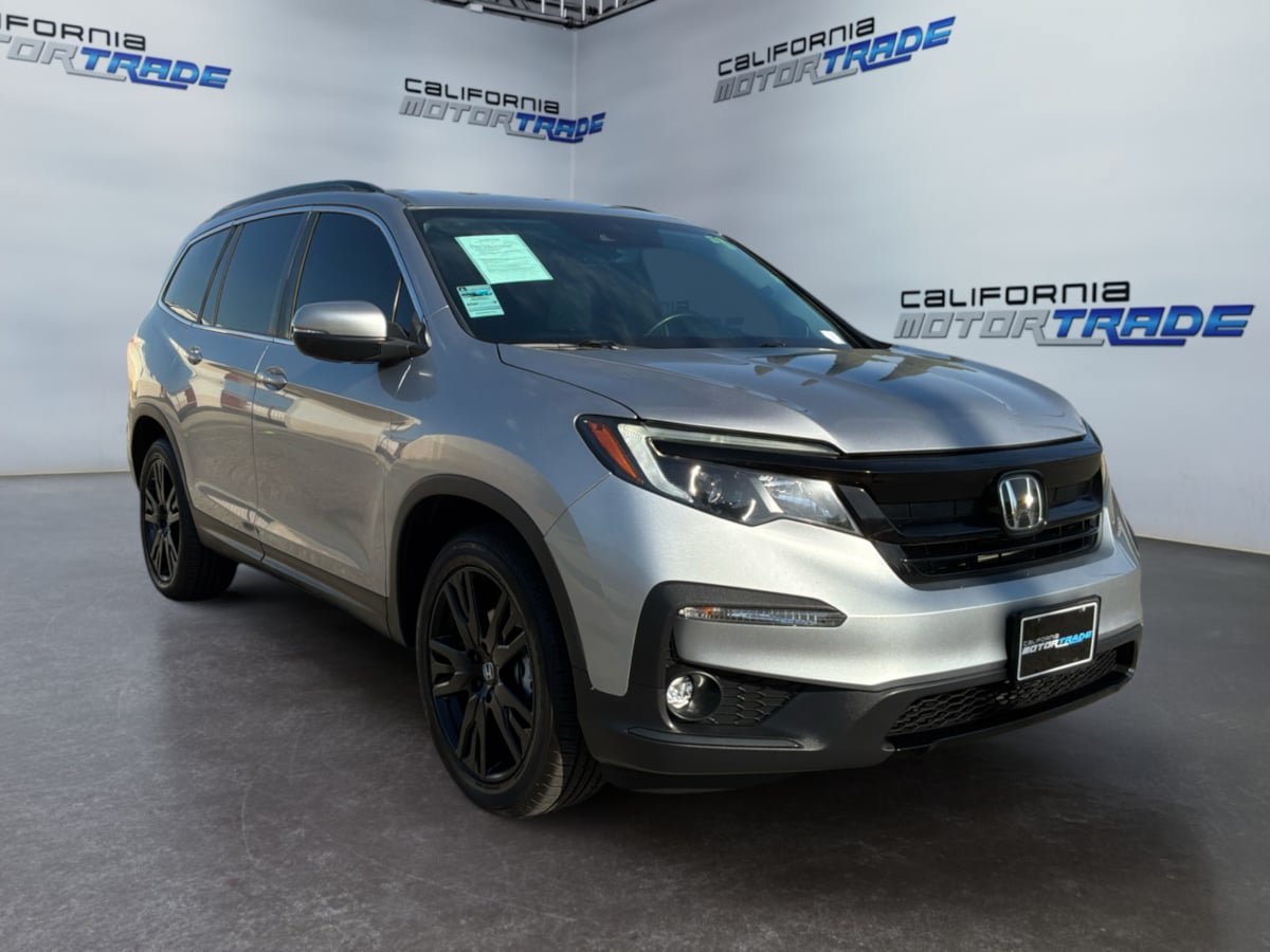 Used 2021 Honda Pilot Special Edition image 3