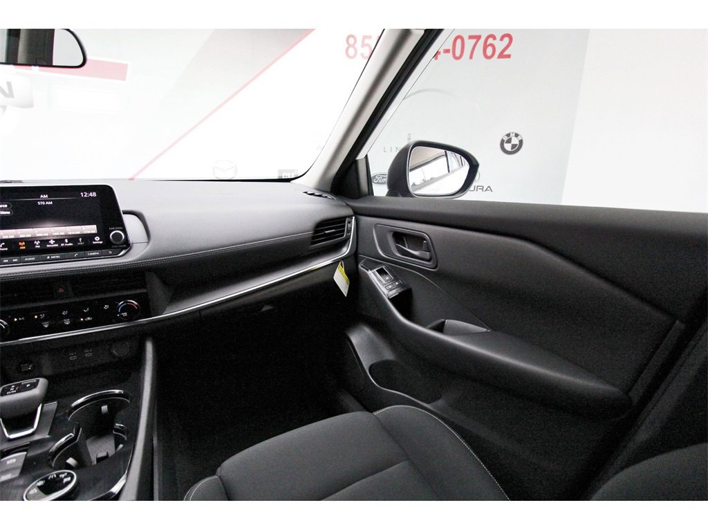 Certified 2024 Nissan Rogue S image 8