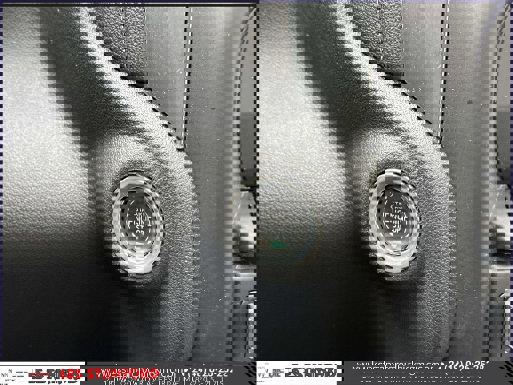 Used 2022 Chevrolet Silverado 2500 LTZ w/ LTZ Premium Package image 27