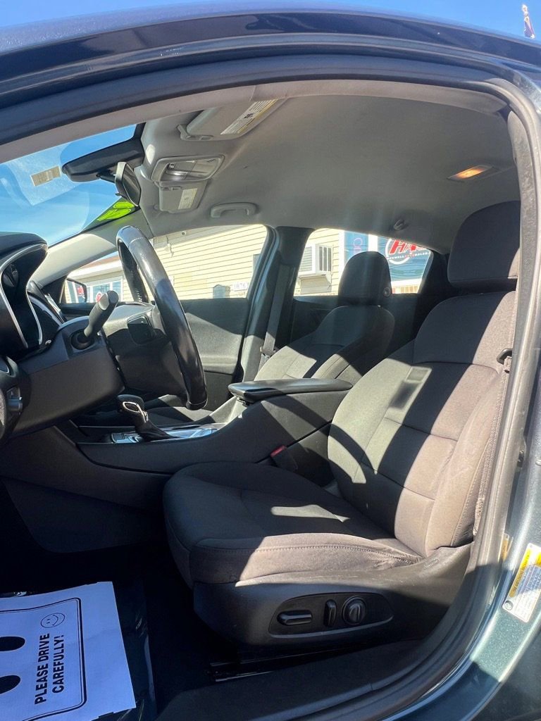 Used 2021 Chevrolet Malibu RS image 10