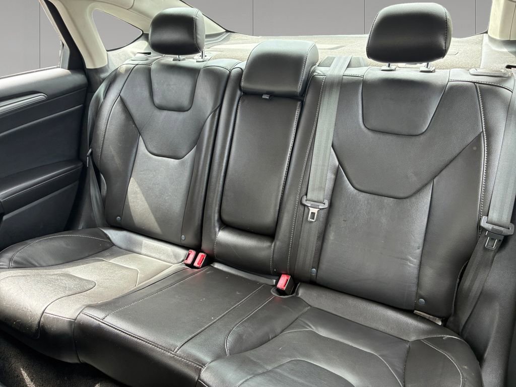 Used 2013 Ford Fusion Titanium AWD/4WD image 16