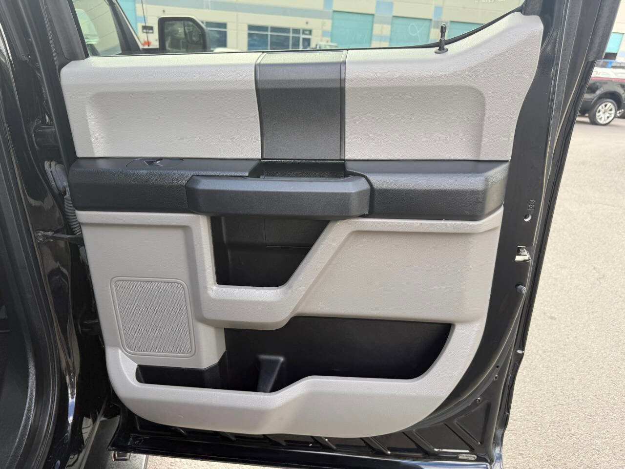 Used 2018 Ford F150 XL w/ Equipment Group 101A Mid image 32
