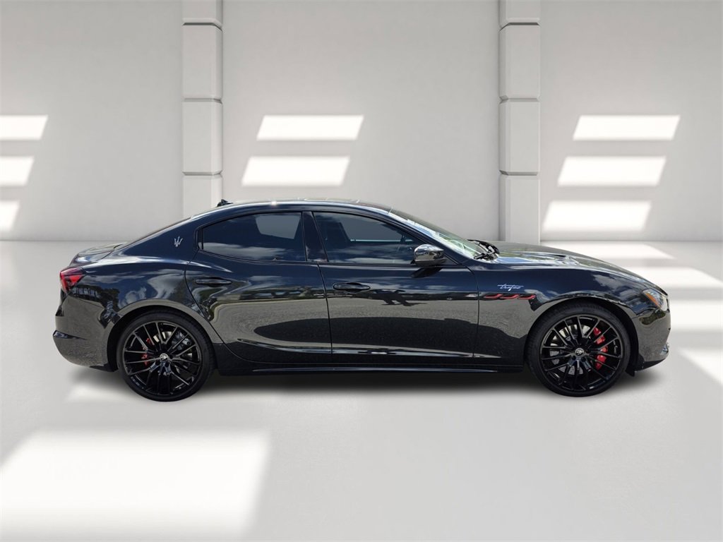 Used 2023 Maserati Ghibli Trofeo image 3