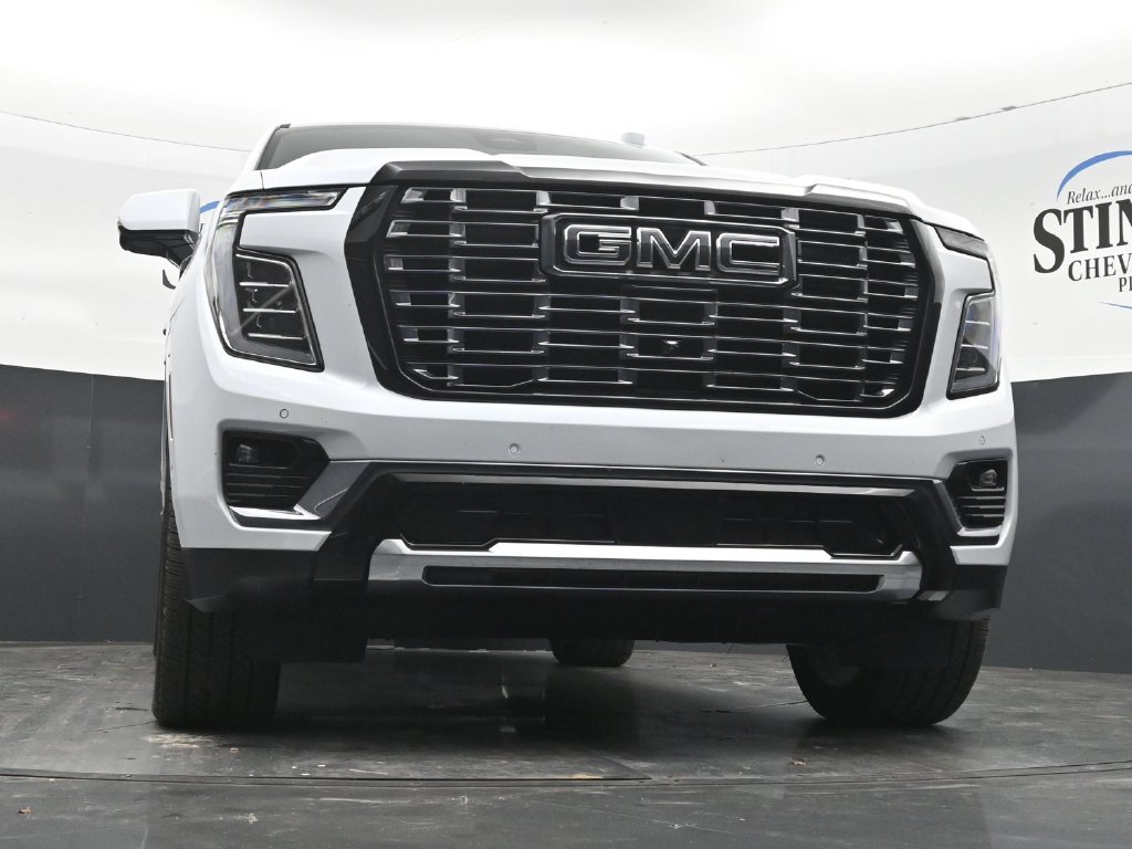 Certified 2026 GMC Yukon Denali Ultimate w/ LPO, Floor Liner Package AWD/4WD image 27
