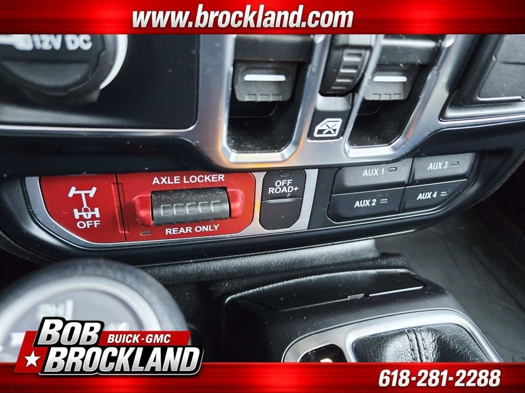 Used 2024 Jeep Wrangler Unlimited AWD/4WD image 33