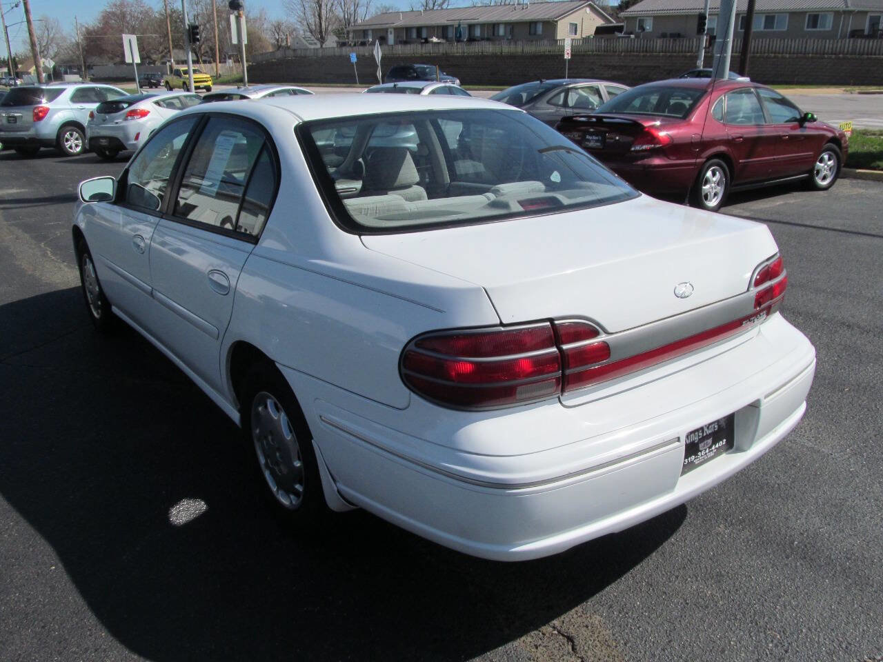 Used 1999 Oldsmobile Cutlass GL w/ Convenience Pkg image 3