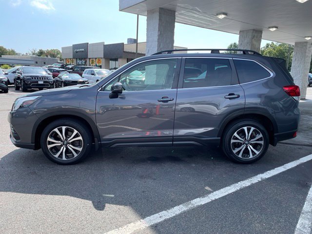 Used 2023 Subaru Forester Limited AWD/4WD image 8