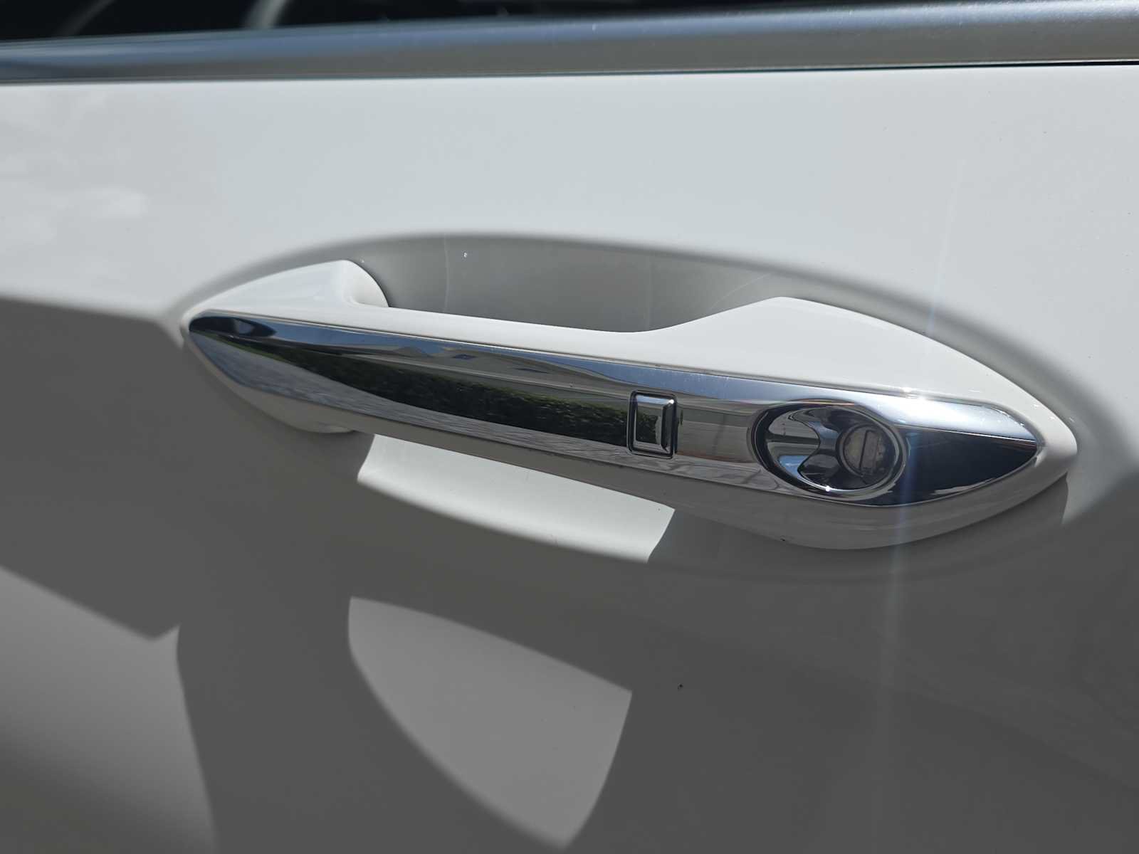 Used 2021 INFINITI QX50 Essential FWD image 9