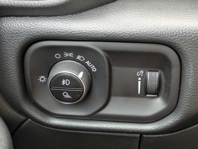 New 2026 RAM 3500 Tradesman AWD/4WD image 23