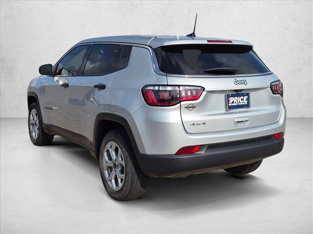Certified 2025 Jeep Compass Sport AWD/4WD image 6