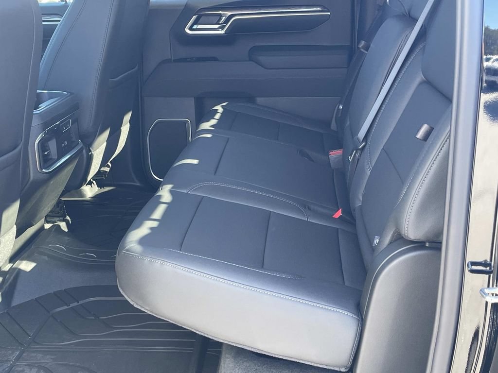 New 2026 Chevrolet Silverado 1500 LTZ w/ LTZ Premium Package AWD/4WD image 13