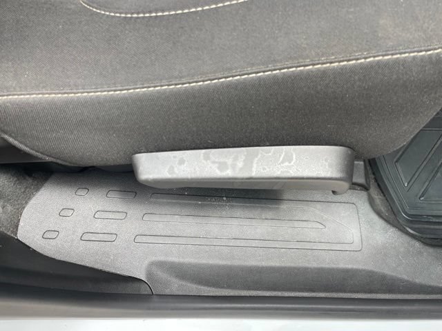 Used 2018 GMC Acadia SLE AWD/4WD image 56