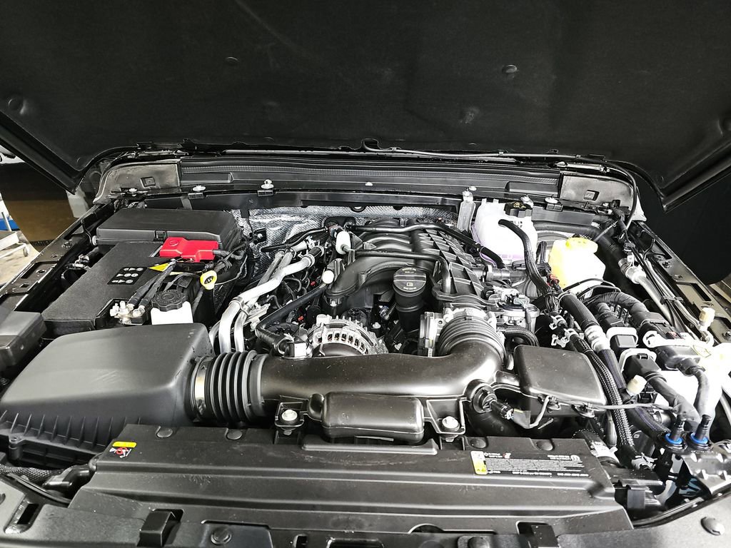 New 2025 Jeep Wrangler Sahara w/ Safety Group image 28