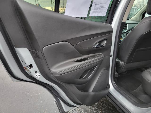 Used 2022 Buick Encore Preferred w/ Safety Package image 20